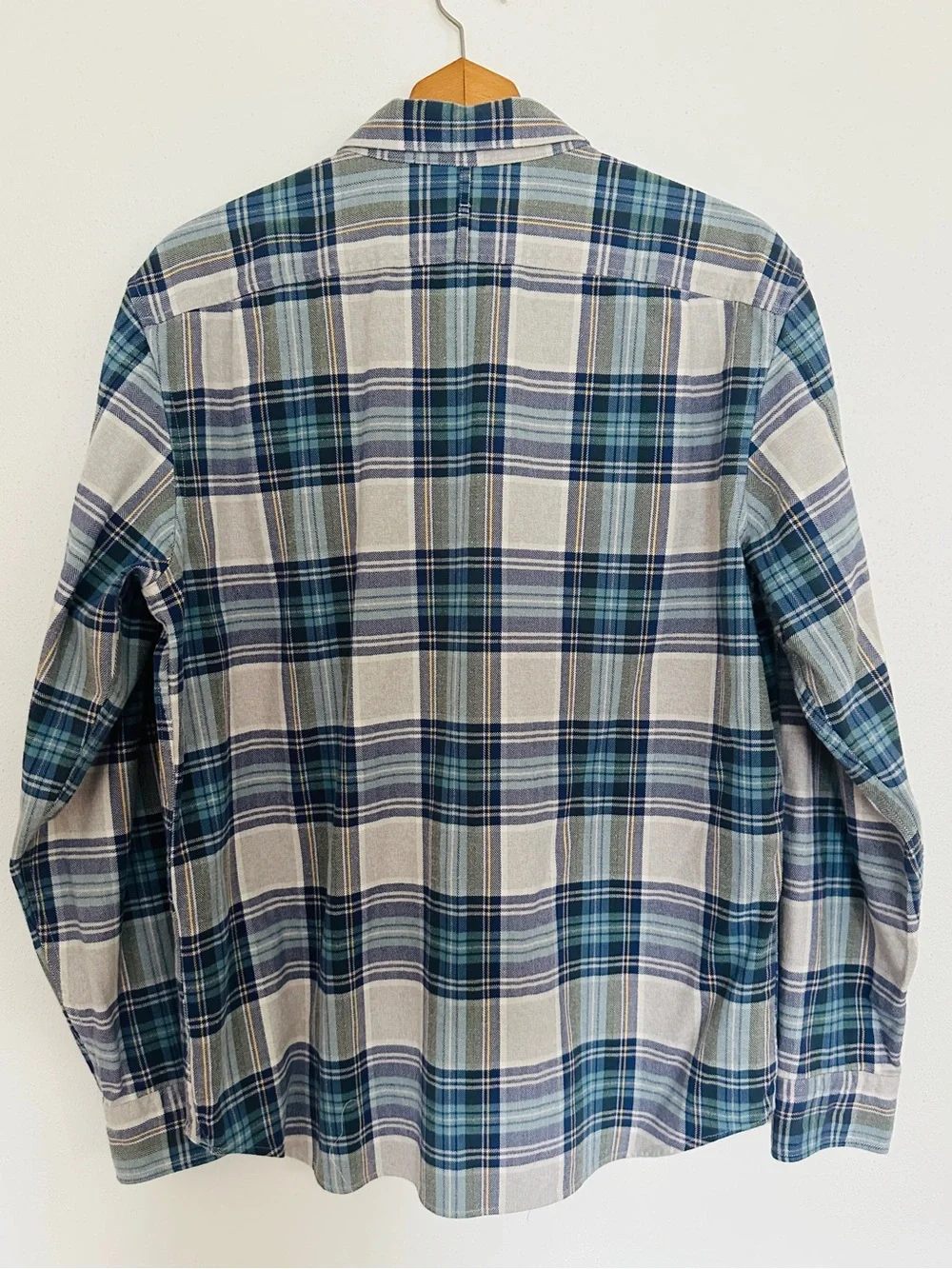 Banana Republic Luxe Flannel Shirt Large Camden Fit Plaid Blue Green Mint
